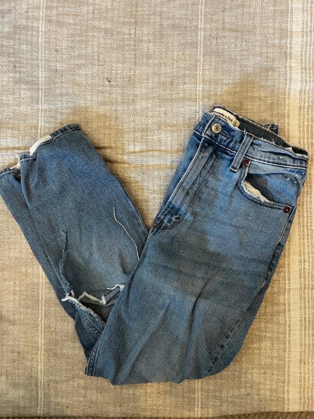 Abercrombie & Fitch Blue Ultra High-Rise Ankle Straight Jeans